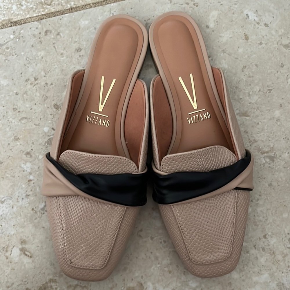 Vizzano Flats (size 7)